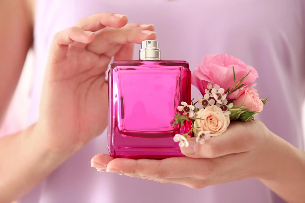 قیمت و خرید عطر ترش زنانه